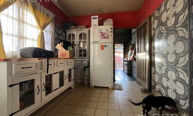 Venta de casa de 7 ambientes con cochera en Ingeniero Maschwitz