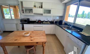 Casa en venta 2 dormitorios La Carolina Country Club Piñero Santa Fe  OPORTUNIDAD RETASADA