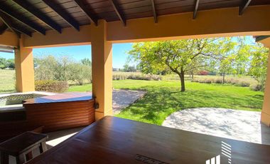 Casa en venta 2 dormitorios La Carolina Country Club Piñero Santa Fe  OPORTUNIDAD RETASADA