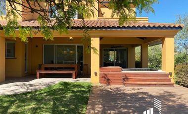 Casa en venta 2 dormitorios La Carolina Country Club Piñero Santa Fe  OPORTUNIDAD RETASADA