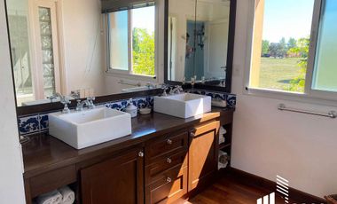 Casa en venta 2 dormitorios La Carolina Country Club Piñero Santa Fe  OPORTUNIDAD RETASADA