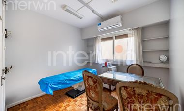 Departamento - 4 ambientes y Dep. - balcon y cochera - Palermo -  VENTA