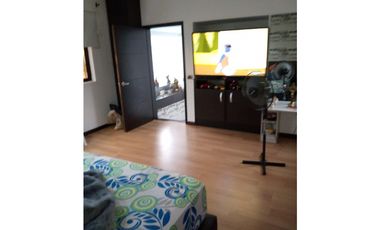 Se Vende Hermosa Casa en Ulloa Valle