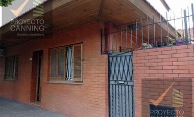 Casa en  Venta en Luis Guillon