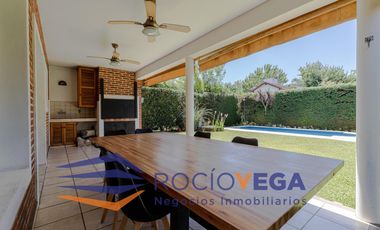 Casa en venta Country Club Banco Provincia, Francisco Alvarez, Moreno