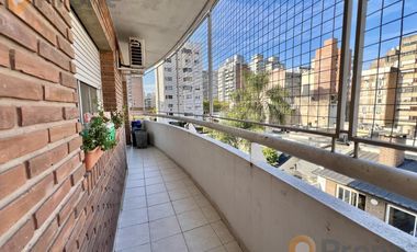 Venta Departamento 3 dormitorios en zona río