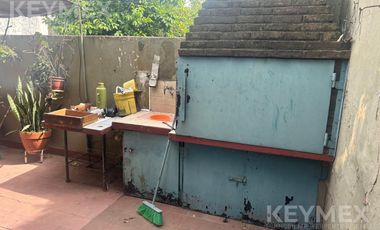 PH 5 AMBIENTES, PATIO CON PARRILLA Y TERRAZA