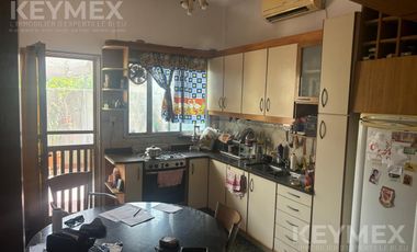 PH 5 AMBIENTES, PATIO CON PARRILLA Y TERRAZA