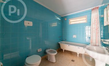 Quinta sobre el río en VENTA, con gran terreno, un sueño.