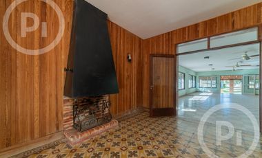 Quinta sobre el río en VENTA, con gran terreno, un sueño.