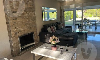 Casa en venta - Barrio Echeverría del Lago, Canning