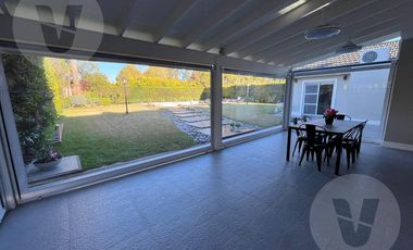 Casa en venta - Barrio Echeverría del Lago, Canning