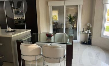 Casa en venta - Barrio Echeverría del Lago, Canning