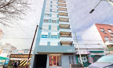 Espectacular departamento 3 ambientes con dos cocheras en San Martin Centro