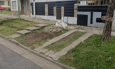 Casa en  Ovidio Lagos a metros de Av. Almafuerte