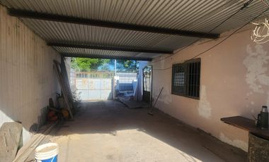 Casa en  Ovidio Lagos a metros de Av. Almafuerte