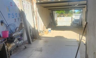 Casa en  Ovidio Lagos a metros de Av. Almafuerte