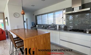 Casa en alquiler, 6 ambientes - Terralagos, Canning.