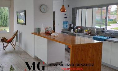 Casa en alquiler, 6 ambientes - Terralagos, Canning.