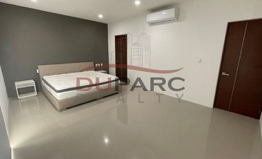Casa Amueblada  de 3 Recamaras en Renta, Residencial Azul