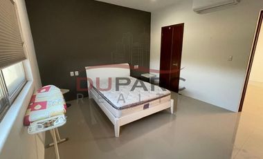 Casa Amueblada  de 3 Recamaras en Renta, Residencial Azul