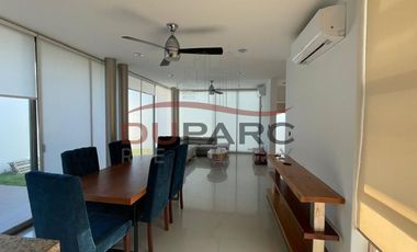 Casa Amueblada  de 3 Recamaras en Renta, Residencial Azul