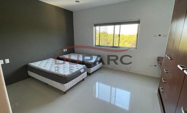 Casa Amueblada  de 3 Recamaras en Renta, Residencial Azul