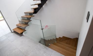 Casa  en Venta  Bosques Vallarta, Zapopan, Jal