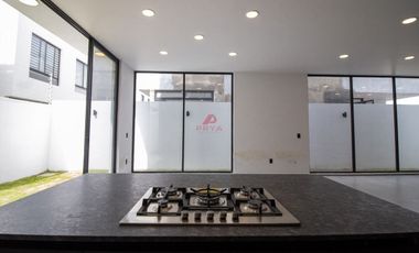 Casa  en Venta  Bosques Vallarta, Zapopan, Jal