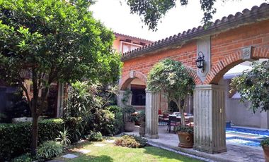 VENTA CASA BOSQUES DE LAS LOMAS BOSQUE DE SAUCES