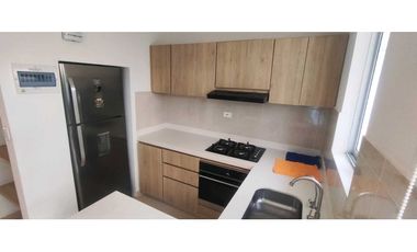 Hermosa casa de 102 M2 en 389 mill en La Mesa Cund, en conjunto