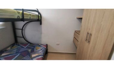 Hermosa casa de 102 M2 en 389 mill en La Mesa Cund, en conjunto