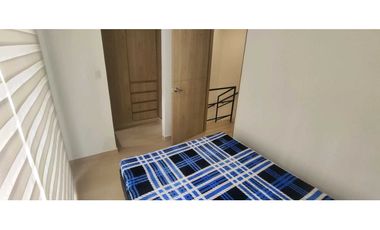 Hermosa casa de 102 M2 en 389 mill en La Mesa Cund, en conjunto
