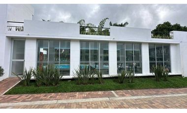 Hermosa casa de 102 M2 en 389 mill en La Mesa Cund, en conjunto