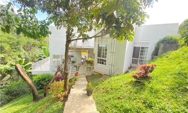 VENDO HERMOSA CASA EN PARCELACIÓN LAS JUANAS - IBAGUÉ 1600mts