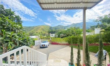 VENDO HERMOSA CASA EN PARCELACIÓN LAS JUANAS - IBAGUÉ 1600mts