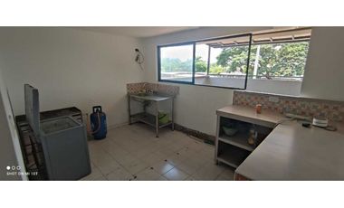 Casa comercial en alquiler ciudad jardín cali sur