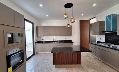 Casa en venta Mérida Yucatán, privada Soluna Temozón Norte