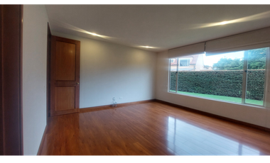 RENTO ACOGEDORA CASA EN SANTA ANA DE CHIA I