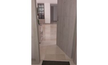 VENTA MODERNO Y AMPLIO APARTAMENTO AMOBLADO ACABADOS DE LUJO LAURELES