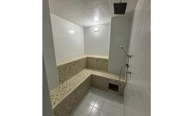VENTA MODERNO Y AMPLIO APARTAMENTO AMOBLADO ACABADOS DE LUJO LAURELES