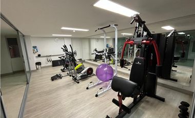 VENTA MODERNO Y AMPLIO APARTAMENTO AMOBLADO ACABADOS DE LUJO LAURELES