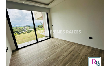 VENDO HERMOSA FINCA EN EL CARMEN DE VIBORAL