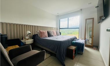 SE VENDE APARTAMENTO EN CERRITOS CON HERMOSA VISTA