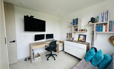 SE VENDE APARTAMENTO EN CERRITOS CON HERMOSA VISTA