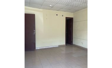 SE ALQUILA OFIDEPOSITO / GALERA/ DEPOSITO EN VILLA ZAITA
