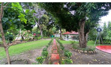 VENTA DE CASA CON 3 CABAÑAS EN CORONADO 2.800 MTS YL