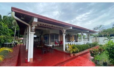 VENTA DE CASA CON 3 CABAÑAS EN CORONADO 2.800 MTS YL