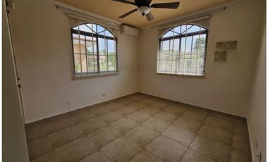 VENTA DE CASA EN CLAYTON VILLAGE yl