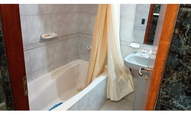 CHALET EN ALQUILER TEMPORARIO A 1 CUADRA DEL MAR PARA 5 PERSONAS